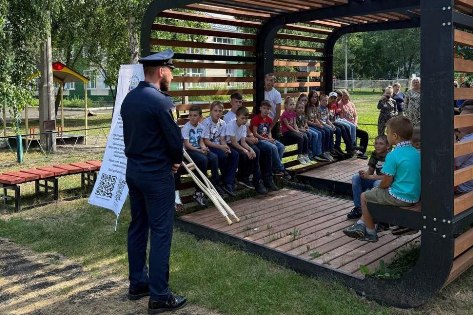 Ветераны СВО в Бийске провели патриотическую встречу с молодёжью в рамках марафона «Сила России»