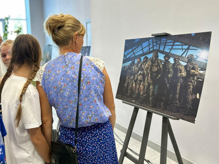 В Курске открылась фотовыставка «Курская битва 2.0»