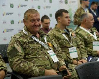 Роман Кулаков встретился с Владимиром Якушевым для обсуждения поддержки ветеранов