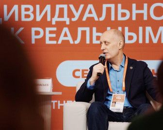 Россия укрепляет ВПК, поддерживает ветеранов и вдохновляет молодёжь