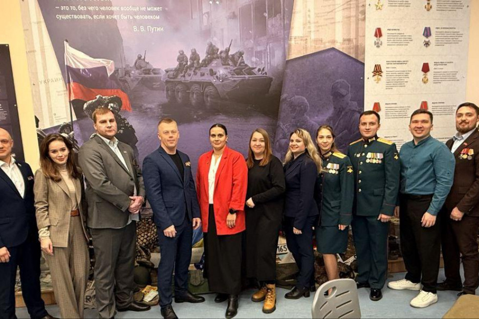 Музей СВО и бюст Героя России открыли в школе №1409 в Москве