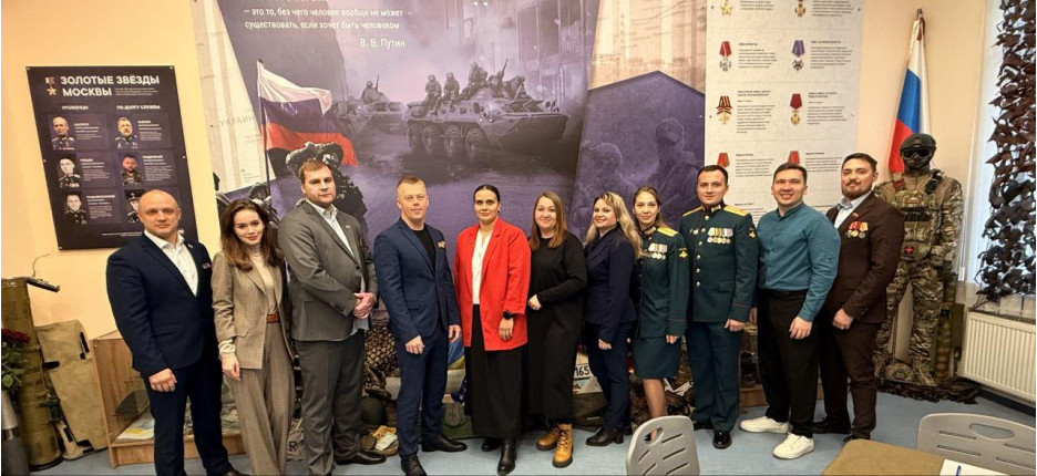 Музей СВО и бюст Героя России открыли в школе №1409 в Москве