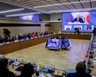 В Клину показали оружие и трофеи из зоны СВО