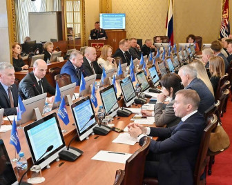 В Государственной Думе открылась выставка «Мой папа – Герой!»