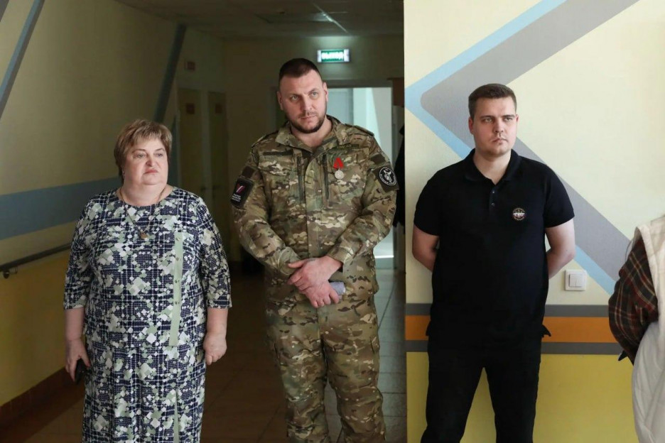 Руководитель отделения Ассоциации ветеранов СВО Московской области в Долгопрудном встретился с бойцами, проходящими лечение в госпитале