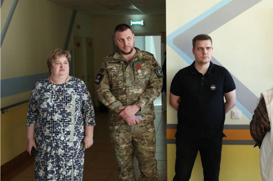 Руководитель отделения Ассоциации ветеранов СВО Московской области в Долгопрудном встретился с бойцами, проходящими лечение в госпитале