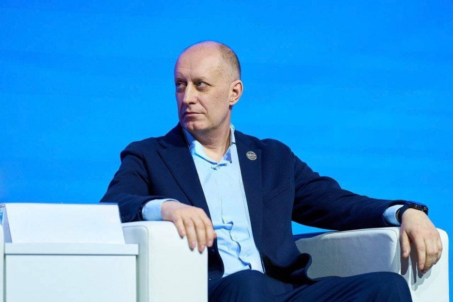 Вдовы участников СВО смогут без экзаменов поступать и бесплатно обучаться в российских вузах