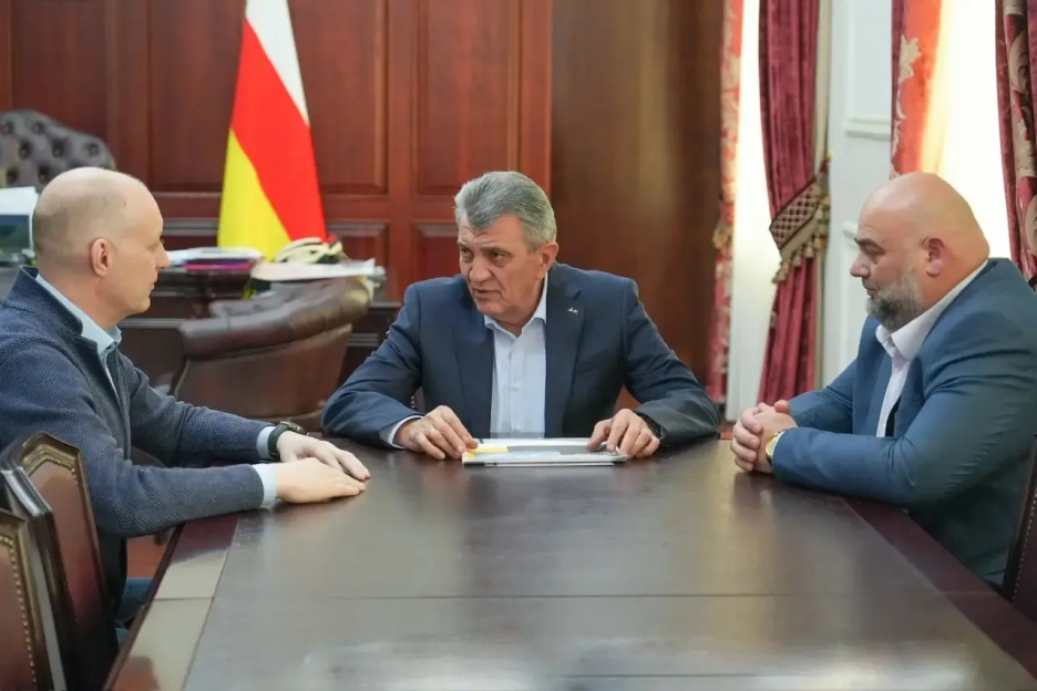 Исполнительный директор Ассоциации ветеранов СВО Дмитрий Афанасьев встретился с главой республики Северная Осетия-Алания Сергеем Меняйло