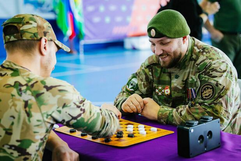 «МК» рассказал историю заместителя руководителя Ассоциации ветеранов СВО Югры Ивана Плотникова