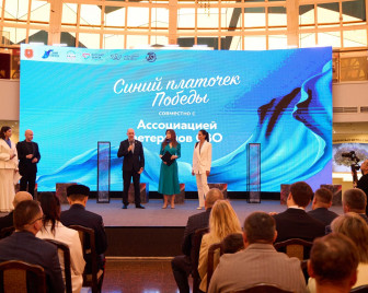 Губернатор Архангельской области Александр Цыбульский встретился с председателем правления региональной Ассоциации ветеранов СВО Виталием Голышевым и исполнительным директором Владимиром Кипаевым