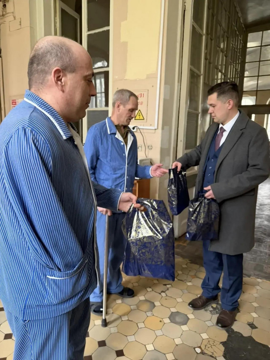 Ассоциация ветеранов СВО Республики Коми навестила бойцов в военном госпитале в Санкт-Петербурге