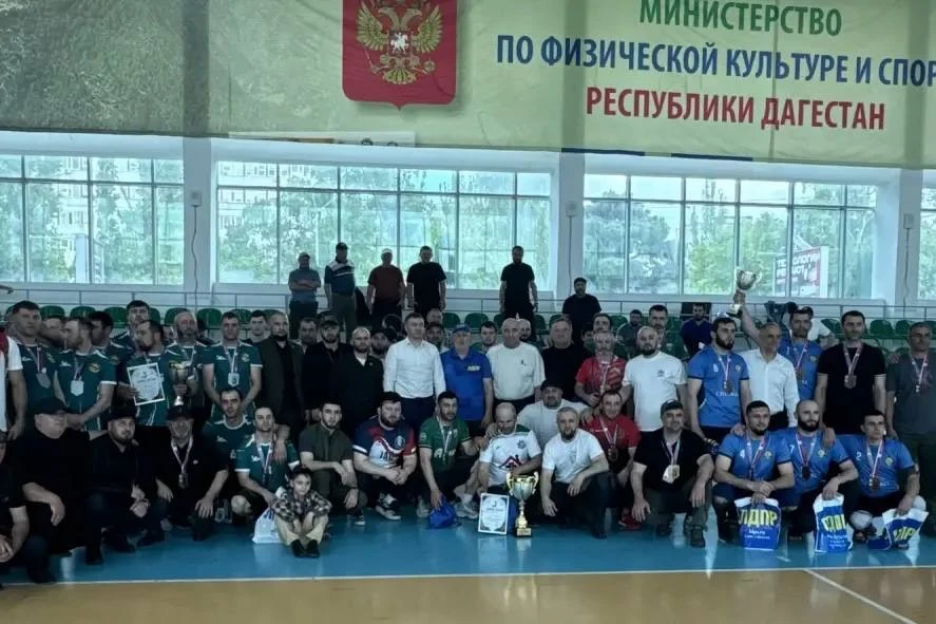 В Дагестане состоялся Межрегиональный турнир по волейболу среди участников СВО