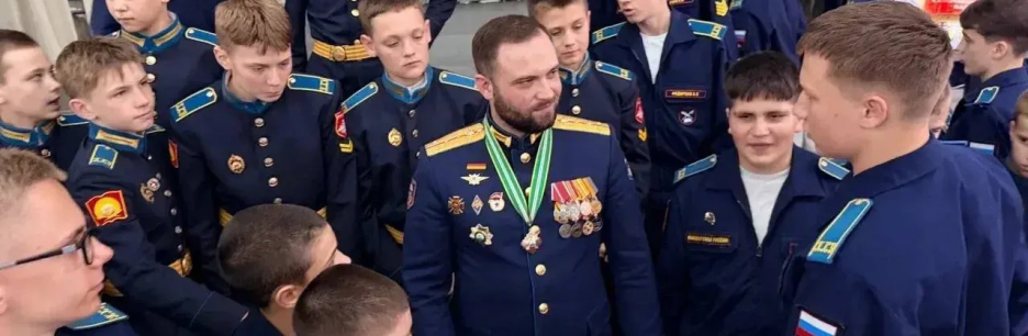 Ассоциация ветеранов СВО Московской области с начала года провела свыше 1700 уроков мужества для школьников и молодежи региона