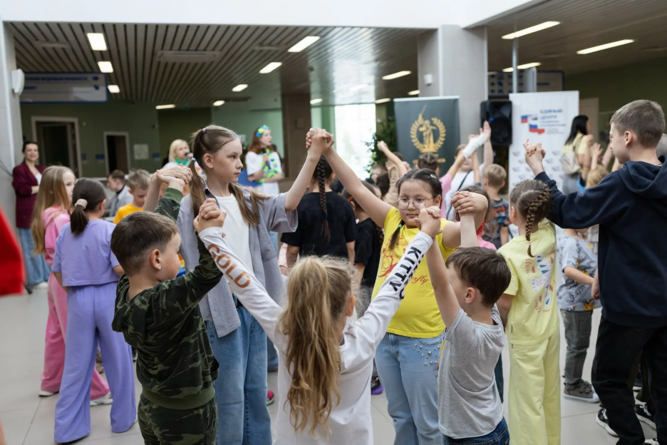 Накануне Дня защиты детей в регионах страны состоялась акция «День с героем»