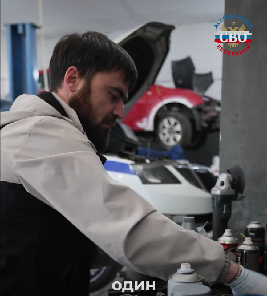 Рубрика #СВОиДело: Роман Новрузбеков открыл автосервис в Энгельсе