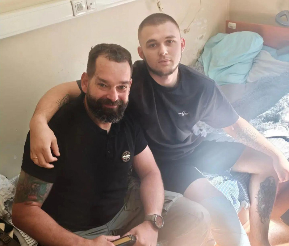 Участники Ассоциации ветеранов СВО совместно с Главным военно-политическим управлением Минобороны РФ навестили раненых бойцов в госпитале имени Бурденко