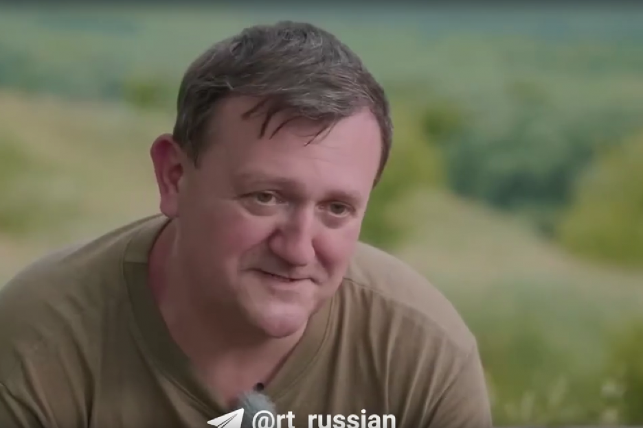 «Моя задача — научить детей безопасной жизни»: член Ассоциации ветеранов СВО Александр Алясов в первой серии фильмов RT о ветеранах СВО
