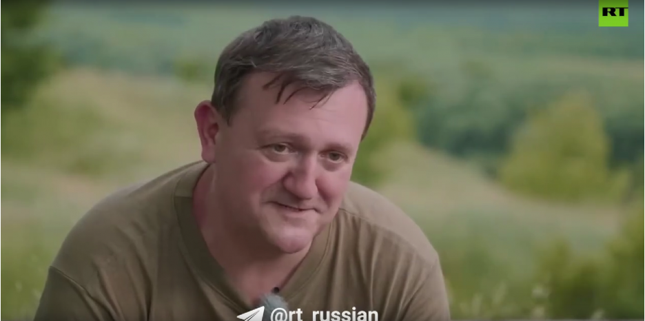 «Моя задача — научить детей безопасной жизни»: член Ассоциации ветеранов СВО Александр Алясов в первой серии фильмов RT о ветеранах СВО