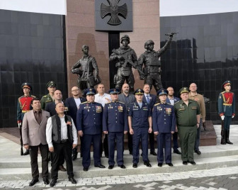 Ветераны СВО стали почетными гостями на матче ХК «Буран»