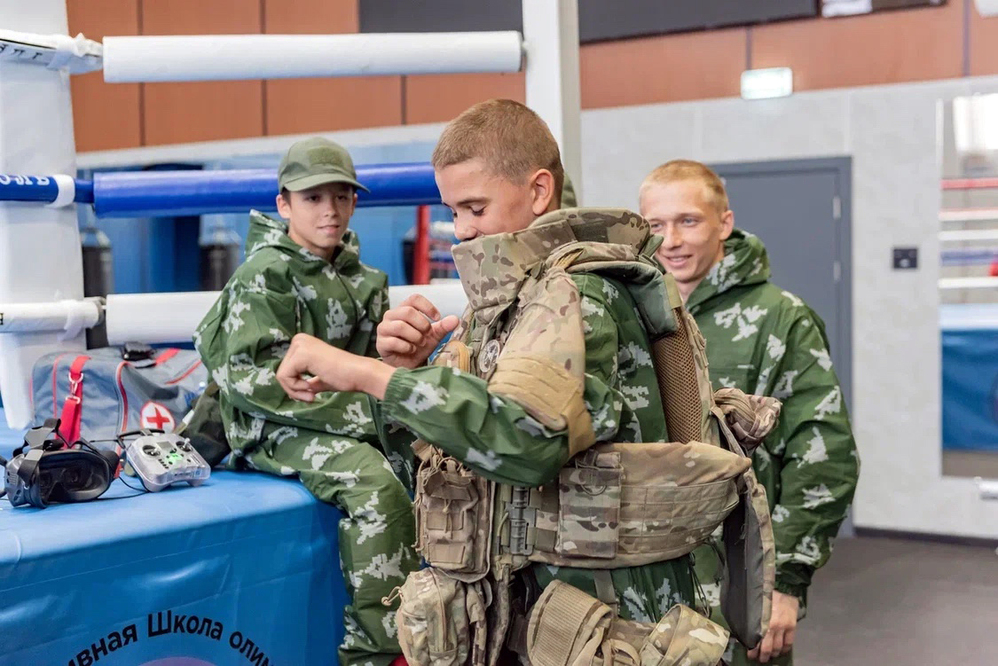 Военно-спортивная игра «Рубеж» в Севастополе