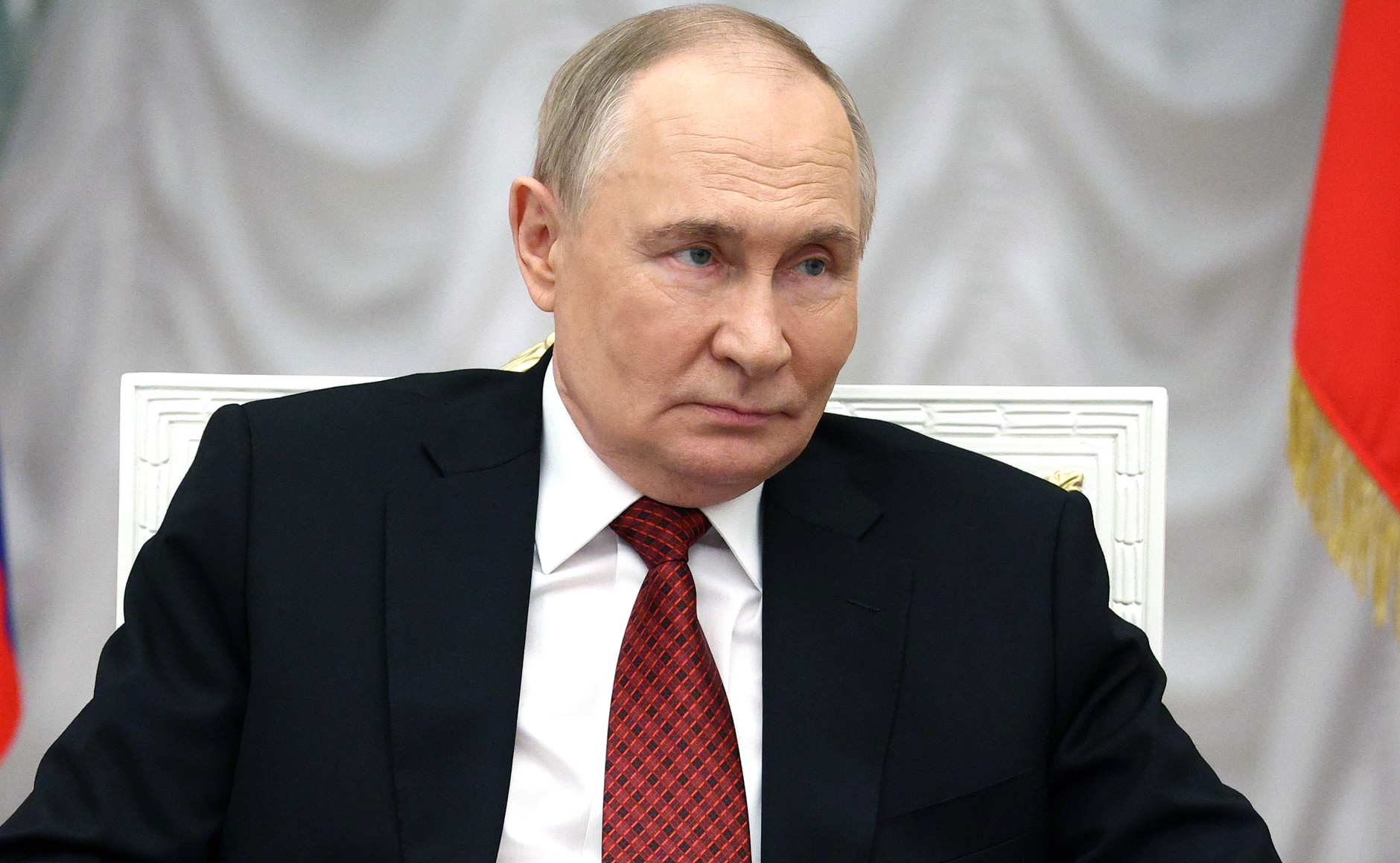 Президент России Владимир Путин провёл встречу с участниками программы Время героев